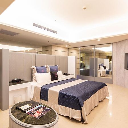 Discovery Motel - Nangang Тайбэй Экстерьер фото