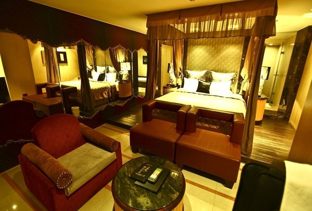 Discovery Motel - Nangang Тайбэй Экстерьер фото