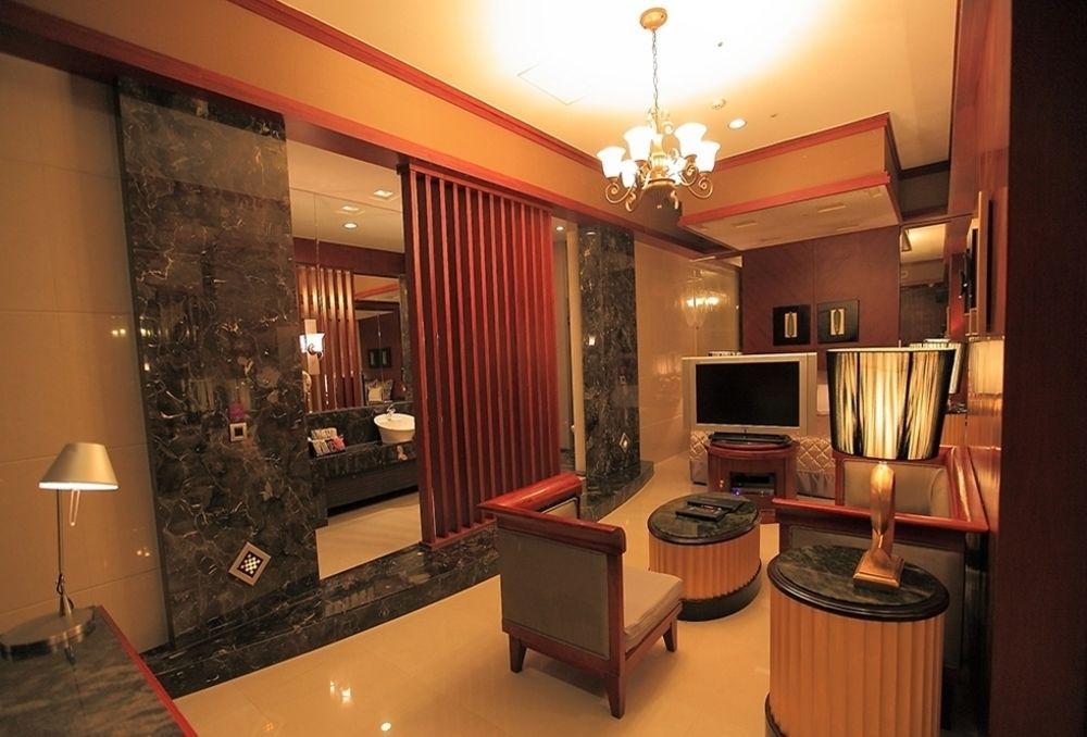 Discovery Motel - Nangang Тайбэй Экстерьер фото